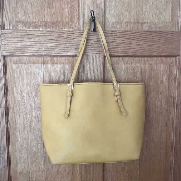 Urban expressions Yellow Leather Tote Bag with wristlet - Picture 2 of 6